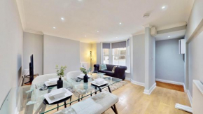 Tube & Notting Hill Nearby - Garden Flat Haven